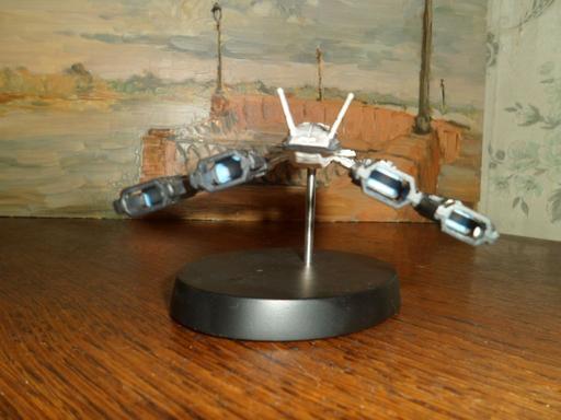 Mass Effect 2 - Mass Effect: Cerberus Normandy SR-2 Ship Replica